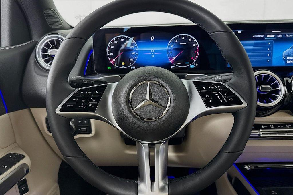 new 2025 Mercedes-Benz GLB 250 car, priced at $47,145