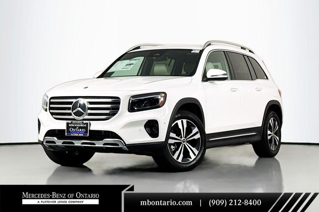 new 2025 Mercedes-Benz GLB 250 car, priced at $47,145