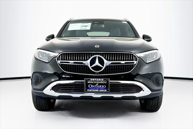 new 2025 Mercedes-Benz GLC 300 car, priced at $52,070