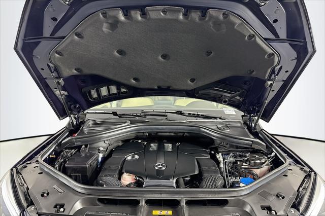 used 2019 Mercedes-Benz GLE 400 car, priced at $34,984