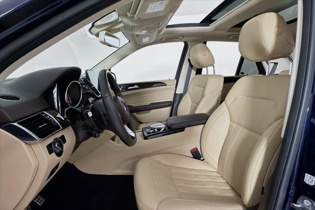 used 2019 Mercedes-Benz GLE 400 car, priced at $34,984