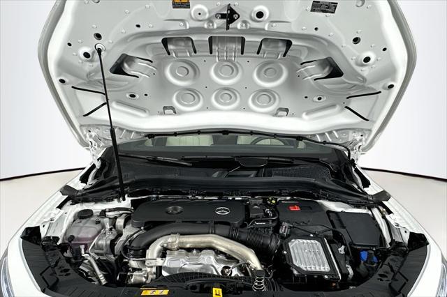 new 2025 Mercedes-Benz GLA 250 car, priced at $45,845