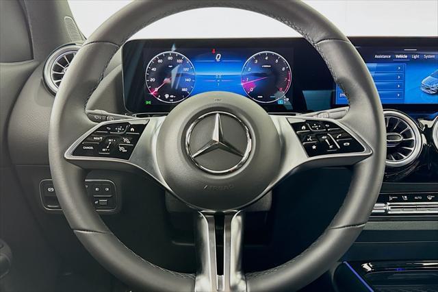 new 2025 Mercedes-Benz GLA 250 car, priced at $44,855