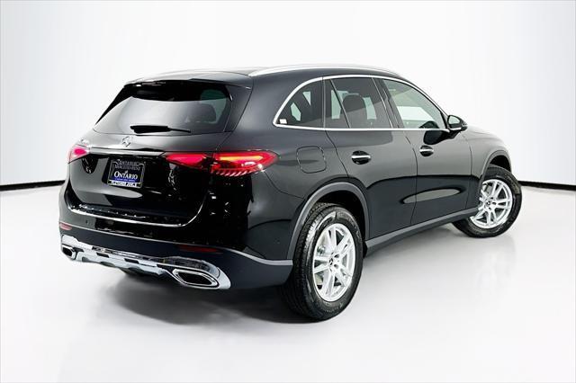 new 2025 Mercedes-Benz GLC 300 car, priced at $51,615