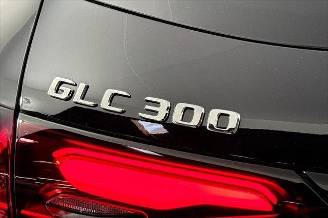 new 2025 Mercedes-Benz GLC 300 car, priced at $51,615