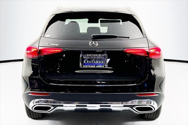 new 2025 Mercedes-Benz GLC 300 car, priced at $51,615