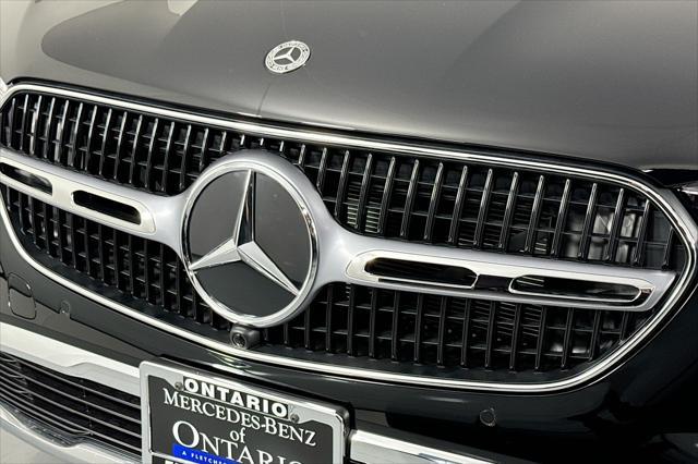 new 2025 Mercedes-Benz GLC 300 car, priced at $51,615