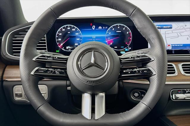 new 2025 Mercedes-Benz GLS 450 car, priced at $95,365