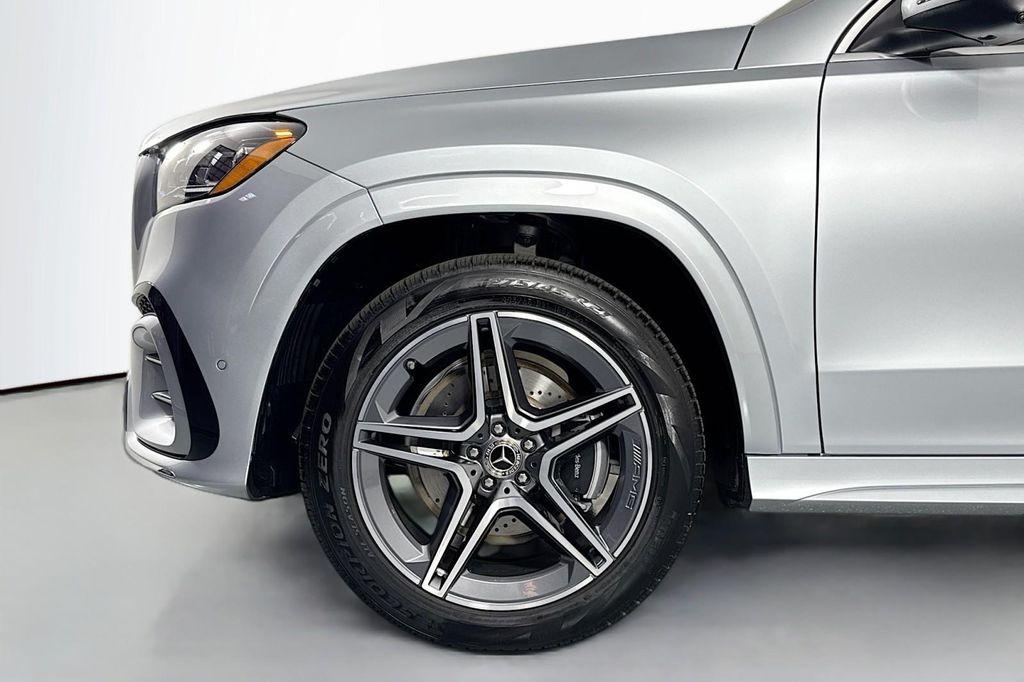 new 2025 Mercedes-Benz GLS 450 car, priced at $95,365