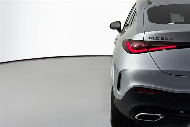 new 2025 Mercedes-Benz GLC 300 car, priced at $64,445