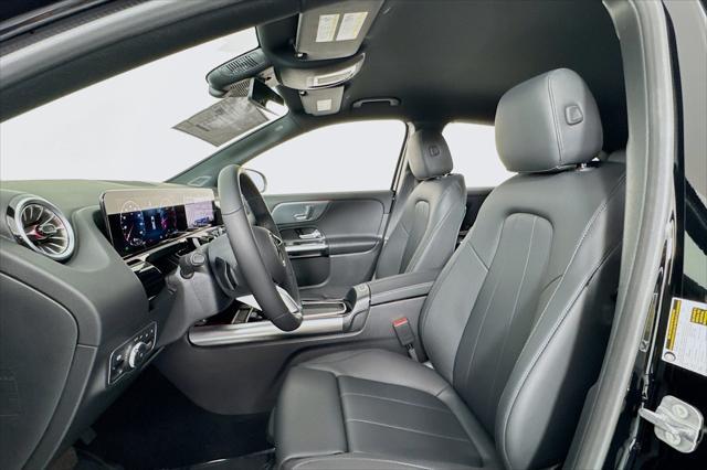 new 2025 Mercedes-Benz GLA 250 car, priced at $45,845