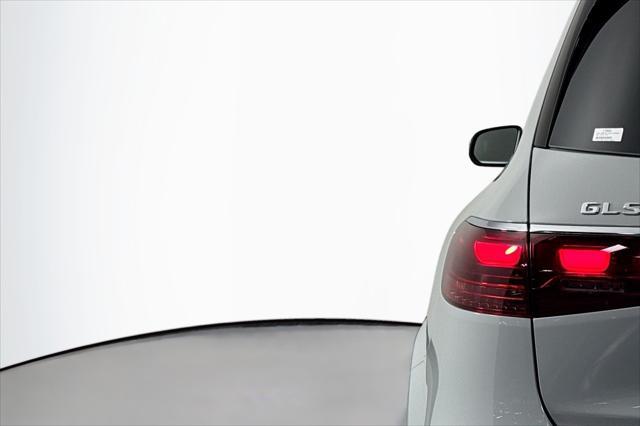 new 2025 Mercedes-Benz GLS 450 car, priced at $101,275
