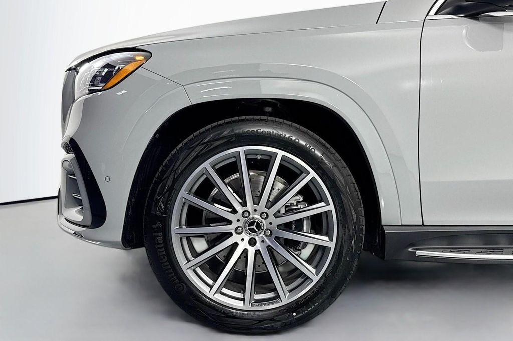 new 2025 Mercedes-Benz GLS 450 car, priced at $101,275