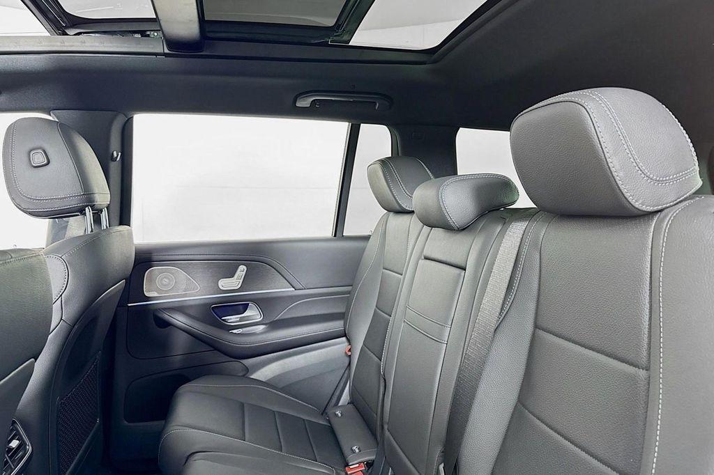 new 2025 Mercedes-Benz GLS 450 car, priced at $101,275