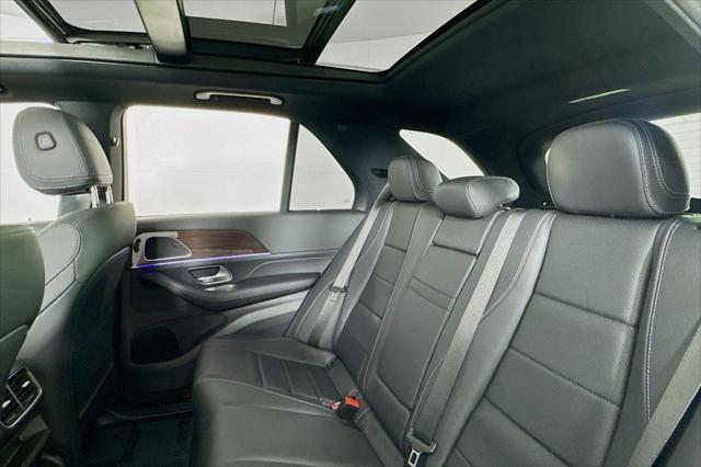 new 2025 Mercedes-Benz GLE 450e car, priced at $77,940
