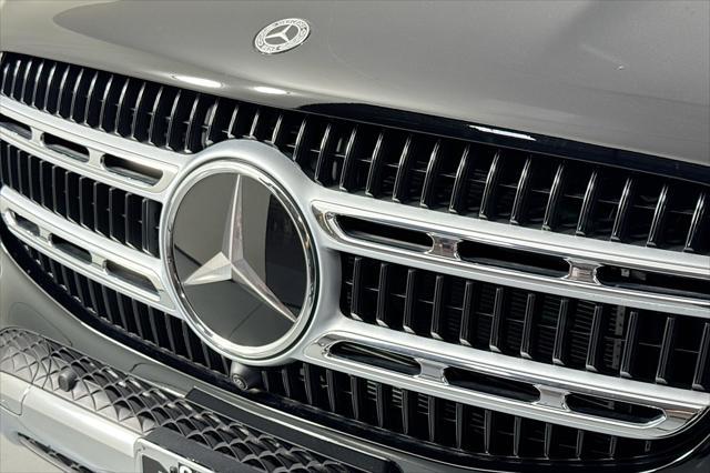 new 2025 Mercedes-Benz GLE 450e car, priced at $77,940