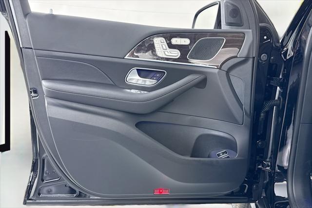 new 2025 Mercedes-Benz GLE 450e car, priced at $77,940