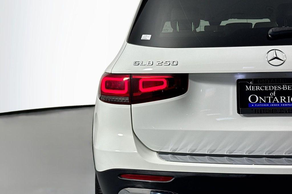 used 2022 Mercedes-Benz GLB 250 car, priced at $23,482