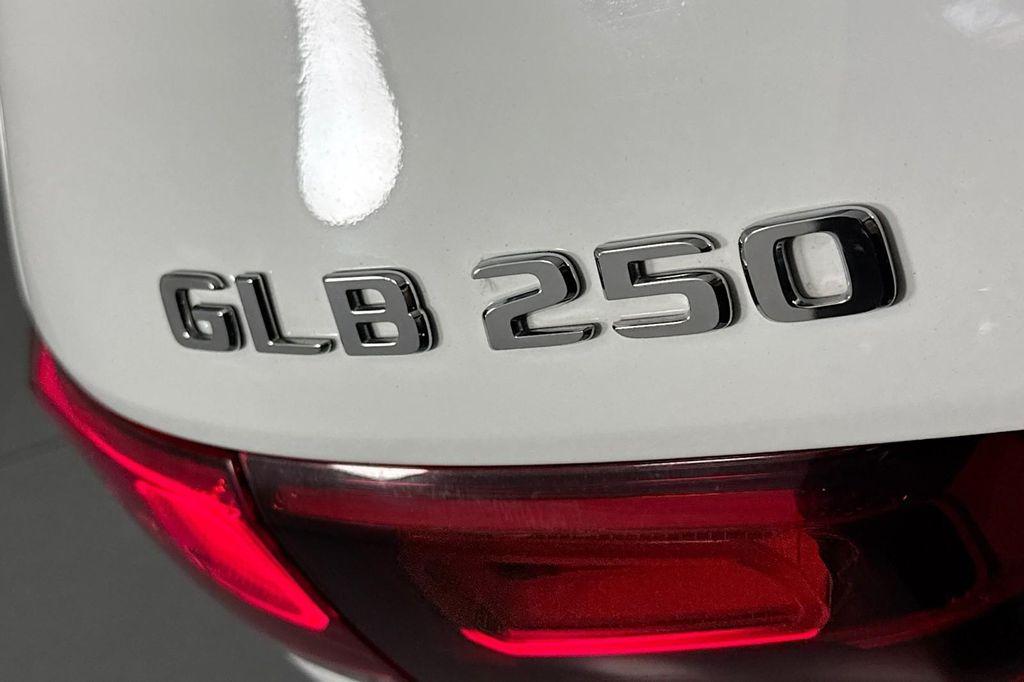 used 2022 Mercedes-Benz GLB 250 car, priced at $23,482