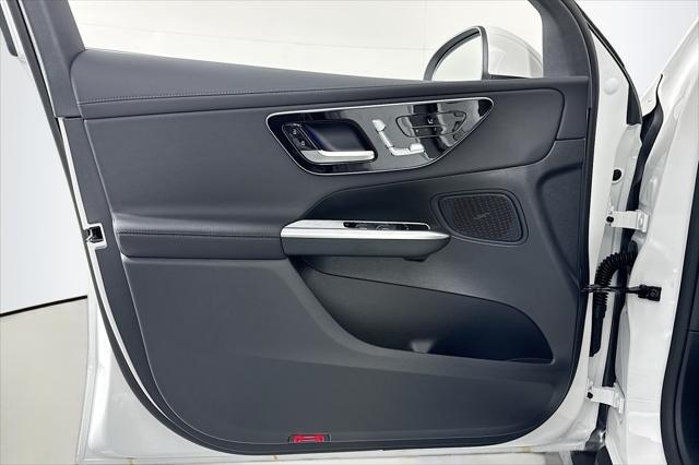 new 2025 Mercedes-Benz GLC 350e car, priced at $66,105