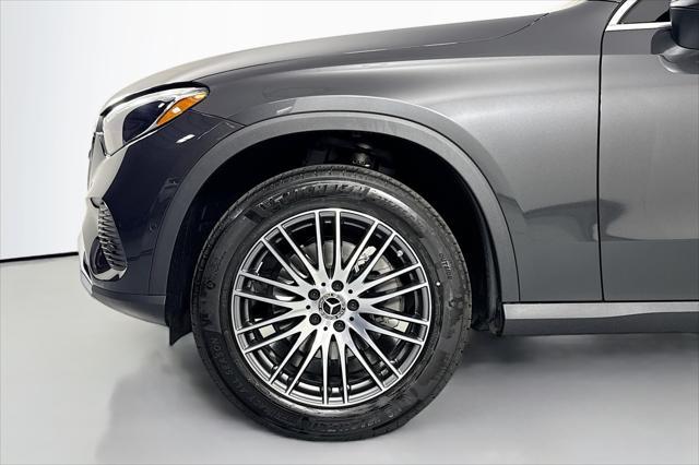 new 2025 Mercedes-Benz GLC 300 car, priced at $52,455
