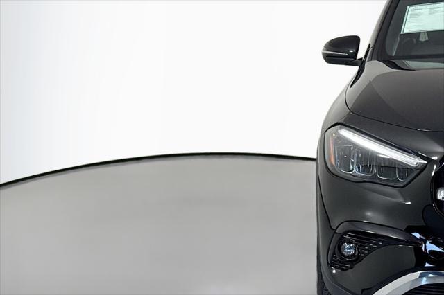 new 2025 Mercedes-Benz GLA 250 car, priced at $42,250
