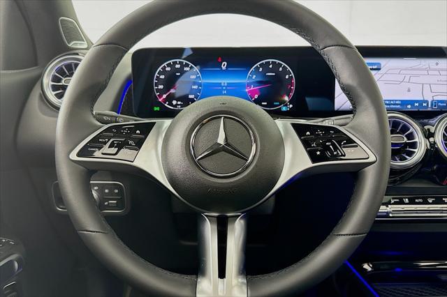 new 2024 Mercedes-Benz GLB 250 car, priced at $51,260