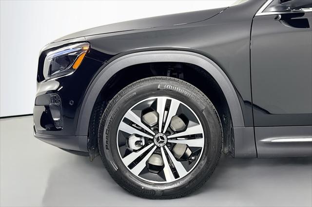 new 2025 Mercedes-Benz GLB 250 car, priced at $47,720