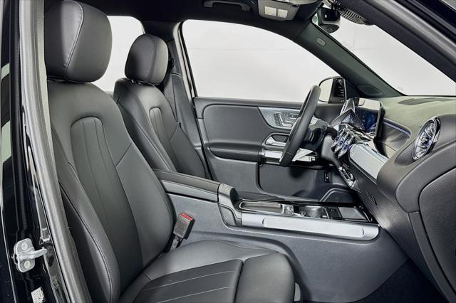 new 2025 Mercedes-Benz GLB 250 car, priced at $47,720