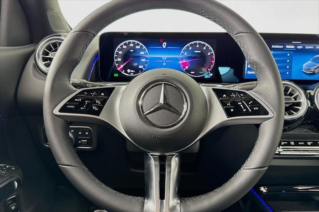 new 2025 Mercedes-Benz GLB 250 car, priced at $47,720