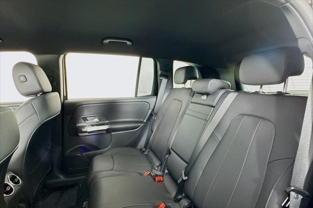 new 2025 Mercedes-Benz GLB 250 car, priced at $47,720