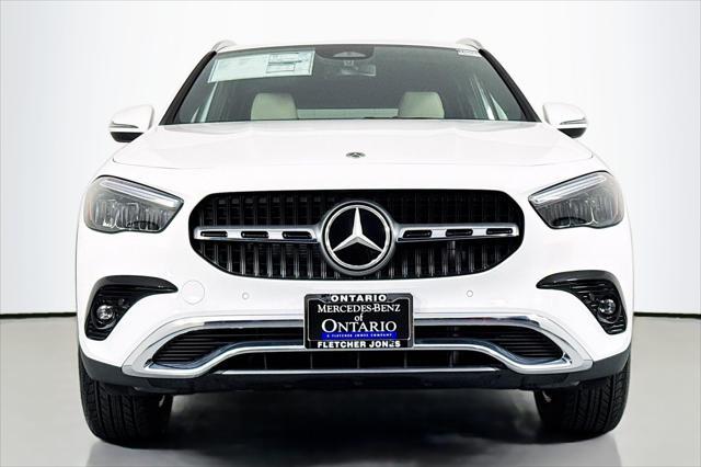 new 2025 Mercedes-Benz GLA 250 car, priced at $44,620