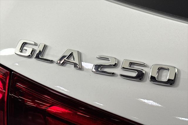new 2025 Mercedes-Benz GLA 250 car, priced at $44,620