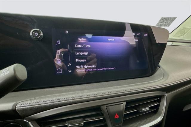 used 2024 Buick Encore GX car, priced at $23,384
