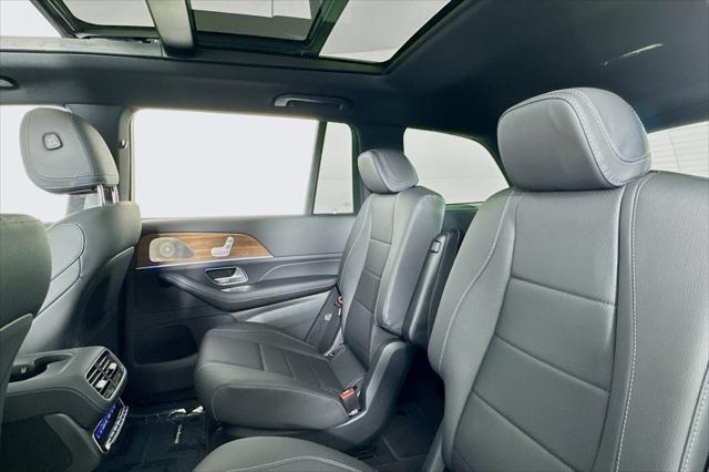 new 2025 Mercedes-Benz GLS 450 car, priced at $94,795