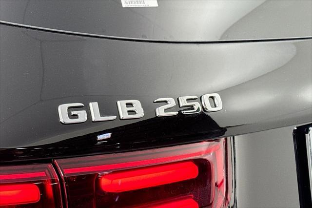 new 2024 Mercedes-Benz GLB 250 car, priced at $52,815