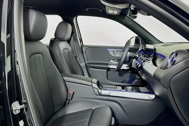 new 2025 Mercedes-Benz GLB 250 car, priced at $47,145
