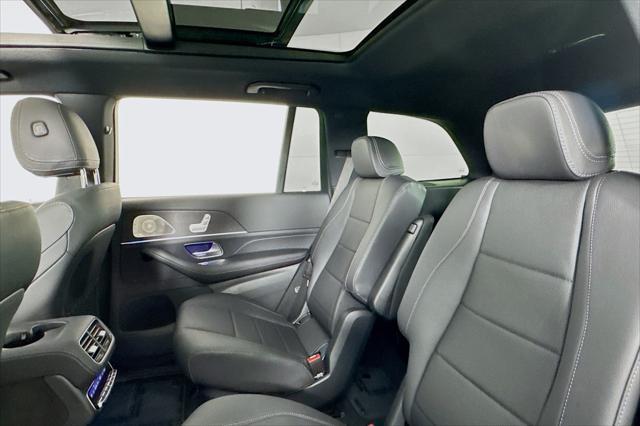 new 2025 Mercedes-Benz GLS 450 car, priced at $91,945