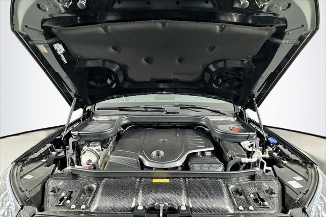 new 2025 Mercedes-Benz GLS 450 car, priced at $91,945