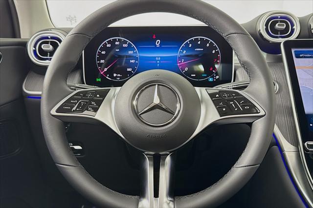 new 2025 Mercedes-Benz GLC 300 car, priced at $61,095