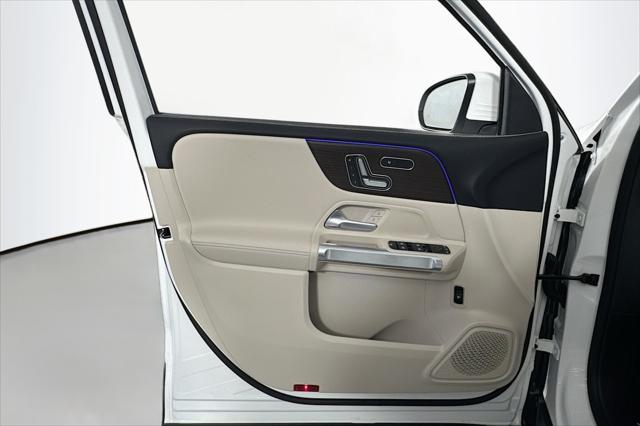 new 2025 Mercedes-Benz GLB 250 car, priced at $47,470