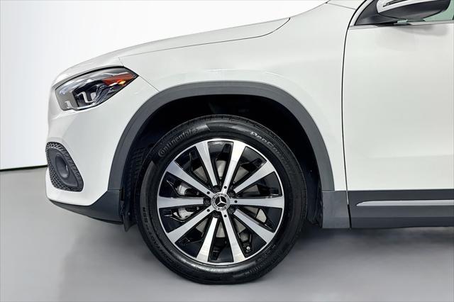 used 2021 Mercedes-Benz GLA 250 car, priced at $23,984