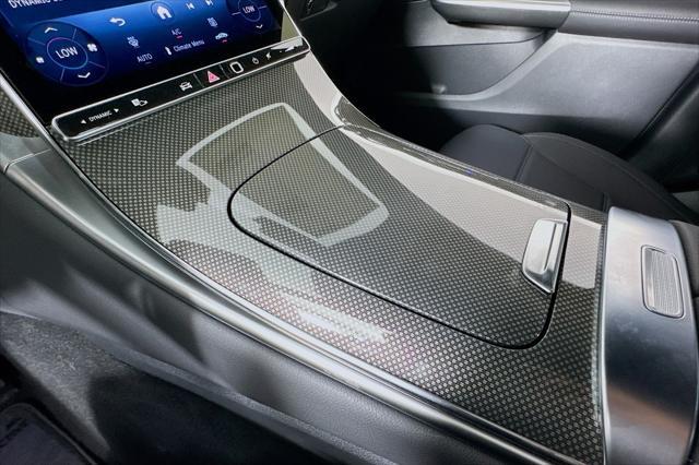 new 2025 Mercedes-Benz GLC 300 car, priced at $51,415