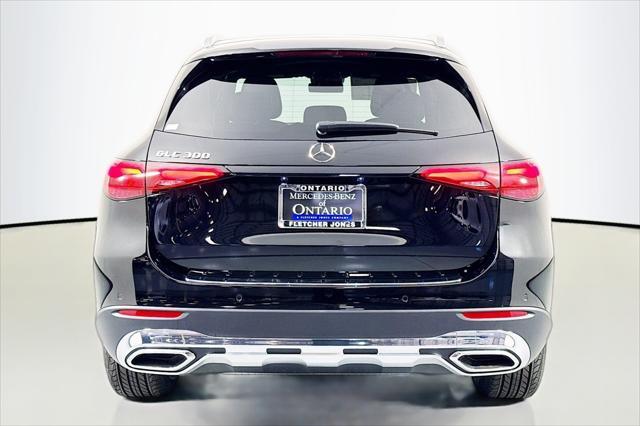 new 2025 Mercedes-Benz GLC 300 car, priced at $51,415