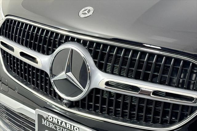 new 2025 Mercedes-Benz GLC 300 car, priced at $51,415