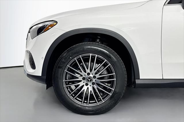 new 2025 Mercedes-Benz GLC 300 car, priced at $52,455