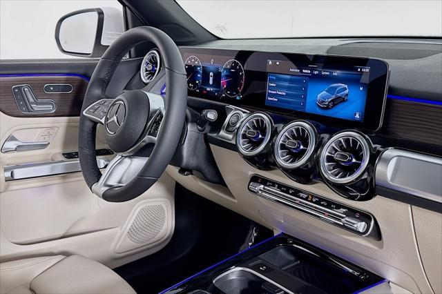 new 2025 Mercedes-Benz GLB 250 car, priced at $47,470