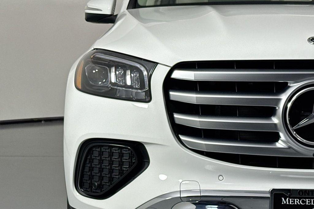 new 2026 Mercedes-Benz GLS 450 car, priced at $92,330
