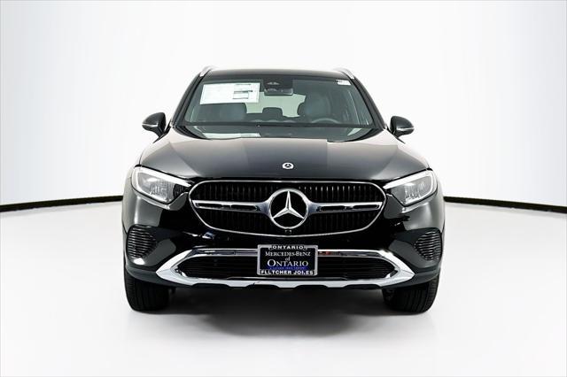 new 2024 Mercedes-Benz GLC 300 car, priced at $52,165