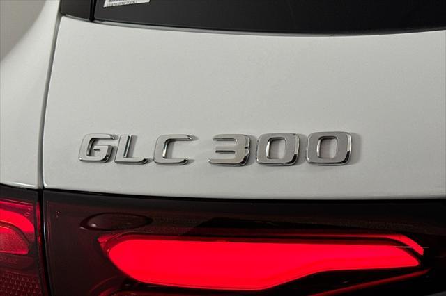 used 2025 Mercedes-Benz GLC 300 car